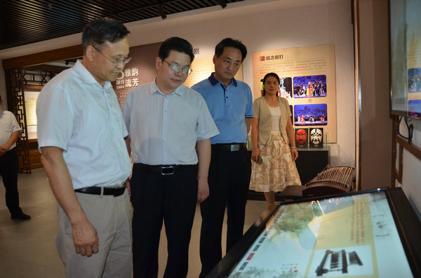 DSC_5827_wps图片_1.JPG