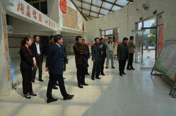 省教育厅调研组对汶上县学校普法工作开展情况进行调研