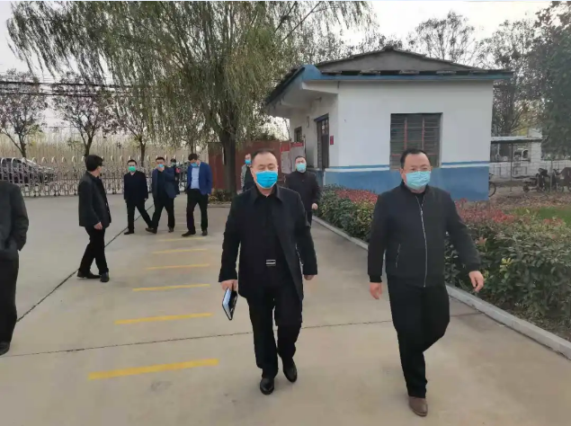 市疫情防控第十督导组副组长赵中科到次邱镇督导检查秋冬季疫情防控工作