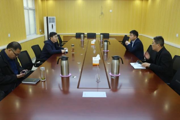 县政府副县长、县水利基础设施建设指挥部指挥长裴艳昌到次邱镇督导村内自来水管网对接 ...