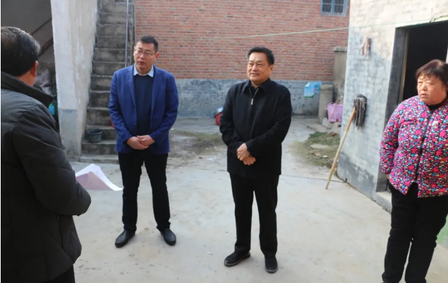 县政府领导林鸿到次邱镇督导检查脱贫攻坚工作