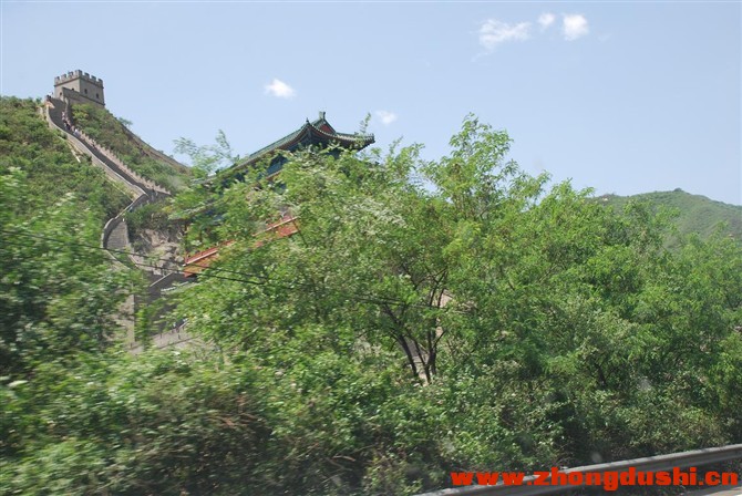 长城远景.jpg