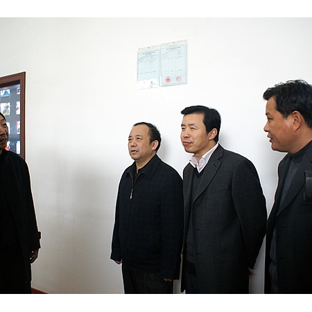 山东省广播电视信息网络中心主任丁俊到汶上县检查有线电视网络建设和安全播出工作