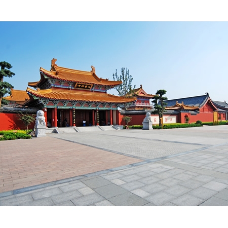 汶上宝相寺景区举行2011新年千人祈福法会