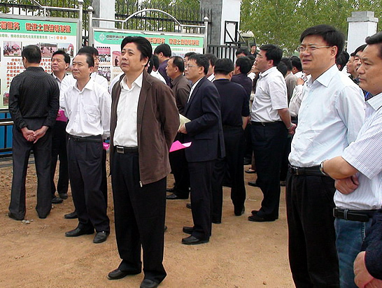 山东省供销社推进大田作物生产服务创新现场会在汶上县召开