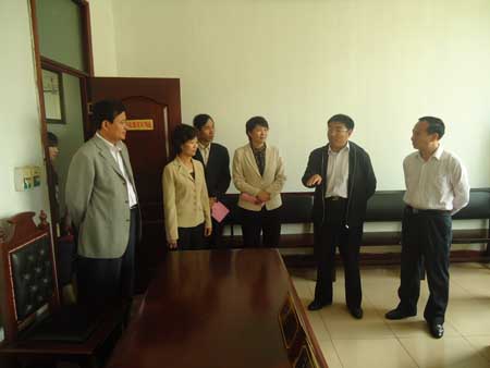 孙方一 梁莲检查汶上县妇女儿童“两个纲要” 落实情况