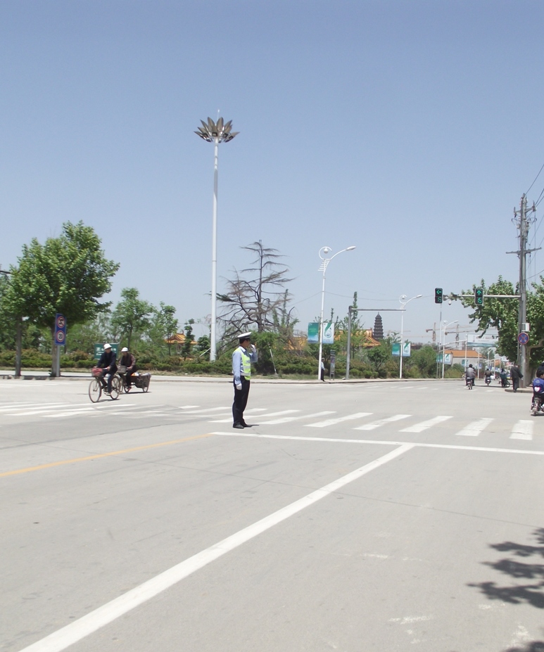 汶上交警工作走上正轨 交通秩序逐步改善