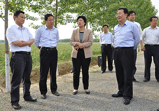 汶上县委书记赵东升南站、苑庄等乡镇检查指导农村六大重点工程及农业项目建设等工作