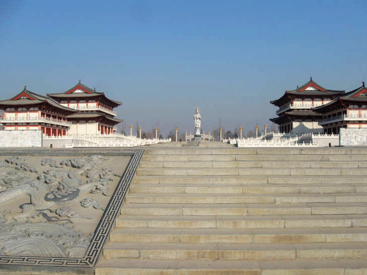 实拍佛都汶上大宝相寺的“悟空佛牙” - 张子涵 - 张子涵的博客
