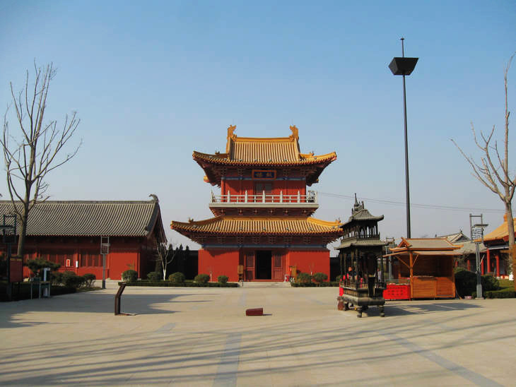 实拍佛都汶上大宝相寺的“悟空佛牙” - 张子涵 - 张子涵的博客
