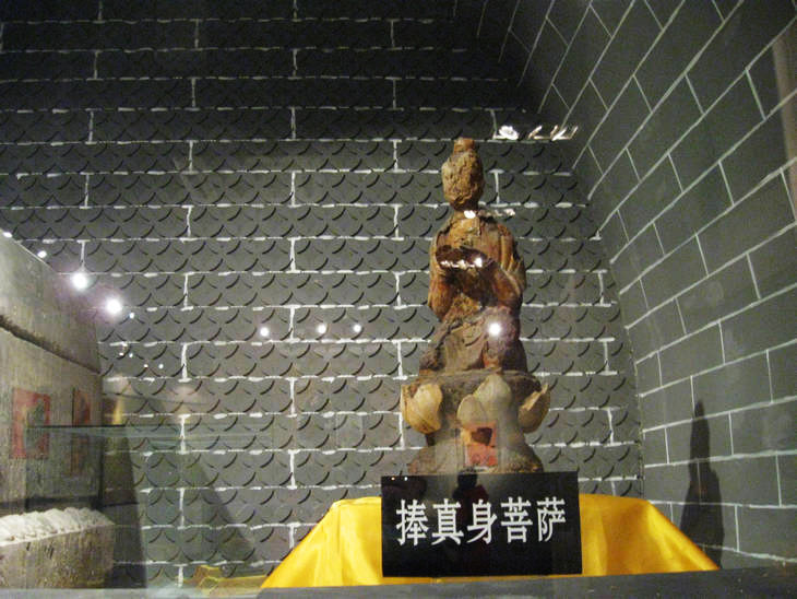 实拍佛都汶上大宝相寺的“悟空佛牙” - 张子涵 - 张子涵的博客