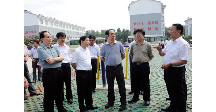 国务院农村综合改革办公室主任王卫星带领调研组来汶上县调研农村综合改革工作