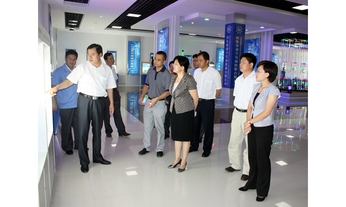 济宁市科技局局长贺永红来汶上县调研科技创新工作情况