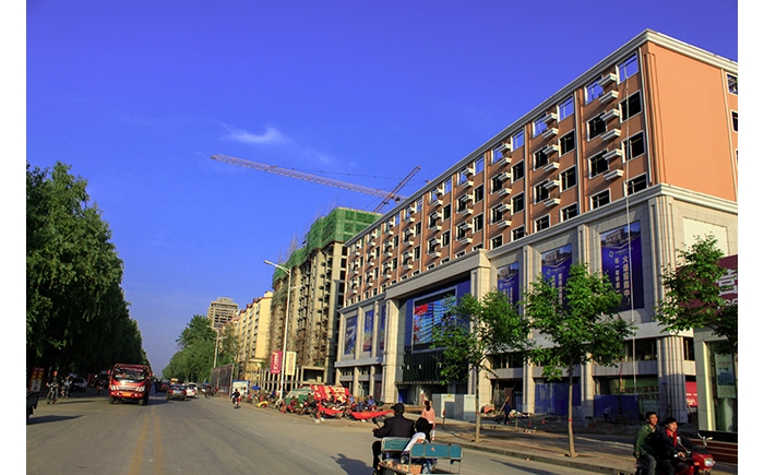 李成勇、黄伟、李际伟等部分汶上县领导参加第十三个全民国防教育日宣传活动