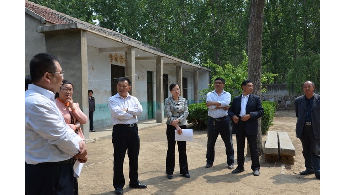 汶上县政府副县长赵鑫到康驿镇次丘镇调研校舍安全