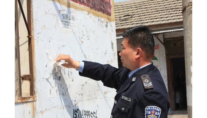 各职能部门联合执法 校园周边环境得改善 群众呼吁常抓不懈
