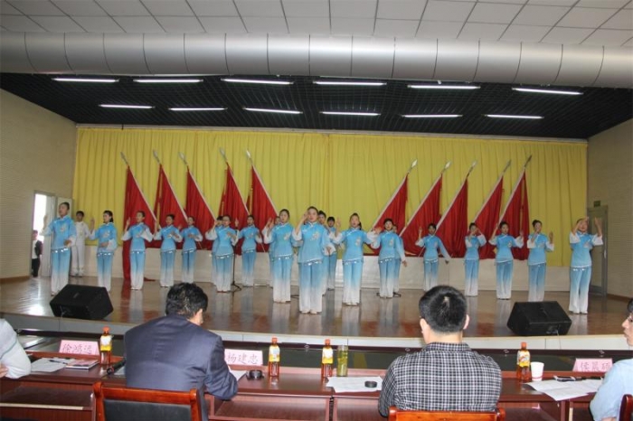 我校手语表演团队获“国学经典美文诵读”比赛一等奖