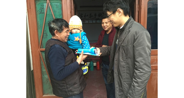精准扶贫，团在行动——汶上共青团汶上县委到联建村走访慰问本文为汶上信息港转载自互 ...