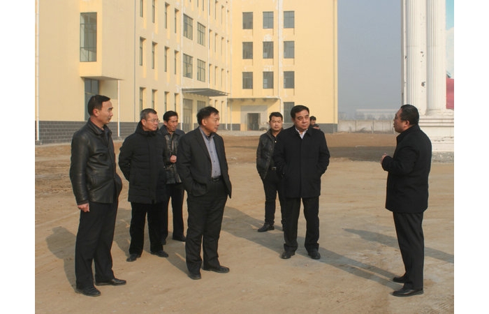 县政府副县长田利国督导检查素质教育基地建设与乡镇学校“全面改薄”工作