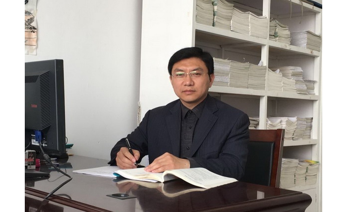 “师德典型在身边”——汶上县实验小学教师张树堂