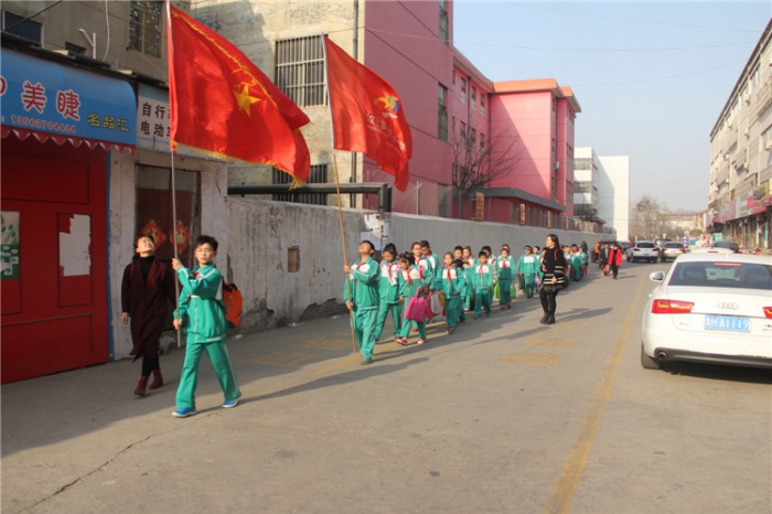 汶上县“相约中国梦 快乐共成长”城乡少先队手拉手结对活动启动本文为汶上信息港转载 ...