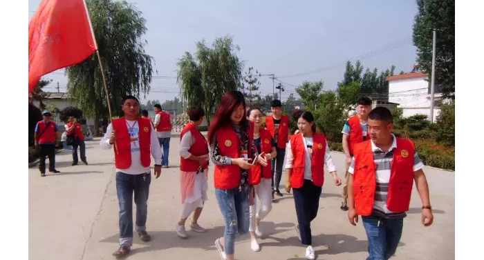 播撒爱心，情满人间—中都志愿者协会慰问贫困留守儿童本文为汶上信息港转载自互联网， ...