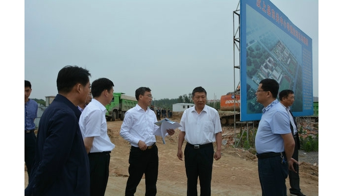汶上县委副书记、县长李洪文视察教育重点建设项目及周边道路建设