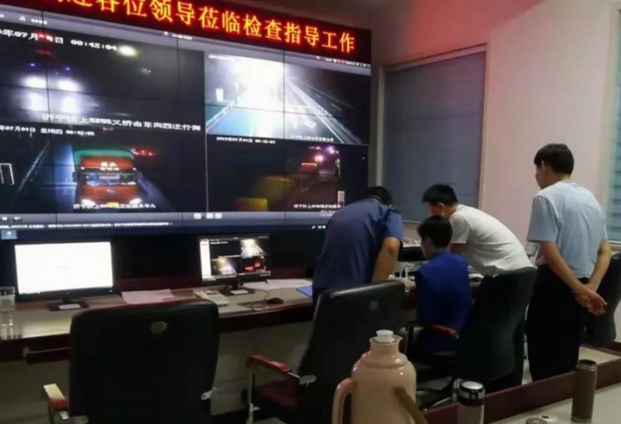 汶上县人民政府 政务要闻 李志红督导全县治理车辆超限超载和大气污染防治工作