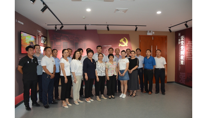 汶上县人民政府 教育动态 汶上县教育和体育局开展庆“七一”主题党日活动