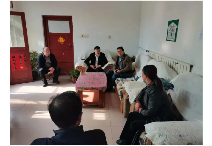 省计划生育协会专职副会长兼秘书长郭占峰到次邱镇调研计划生育家庭帮扶工作