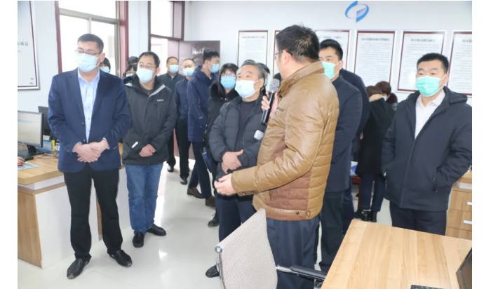 全市工业能源台账规范建设现场观摩团到次邱镇观摩指导工作